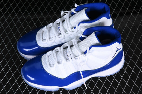 Jordan 11